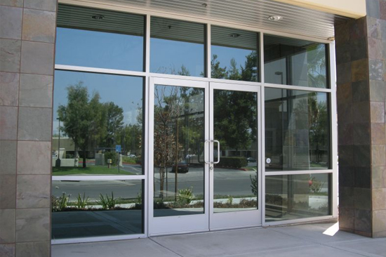 Petaluma-commercial-door-repair